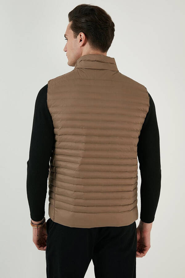 Regular Fit Stand Collar Pocket Quilted Puffer Vest 497KIM - 20