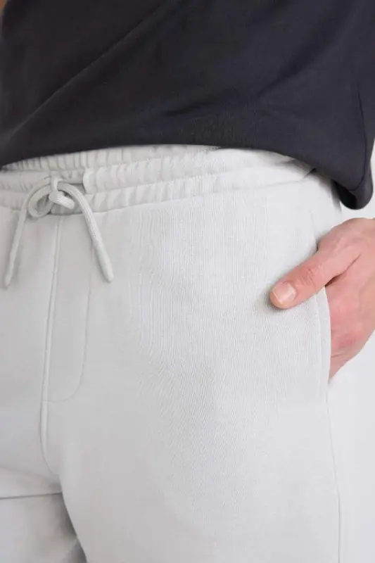 Regular Fit Straight Leg Basic Shorts Light Grey - 1