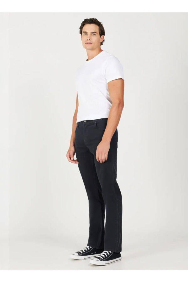 Regular Fit Straight Leg Black Texas Pants - 8