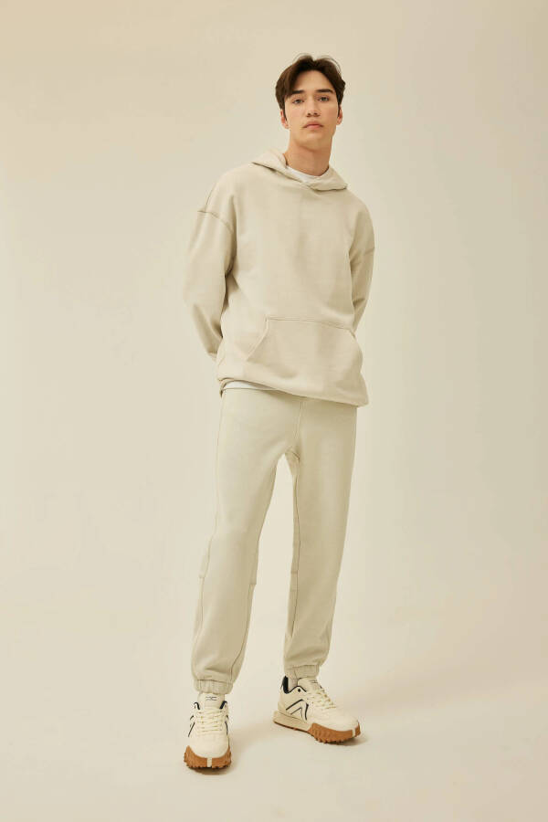 Regular Fit Sweatpants with Pockets - 11