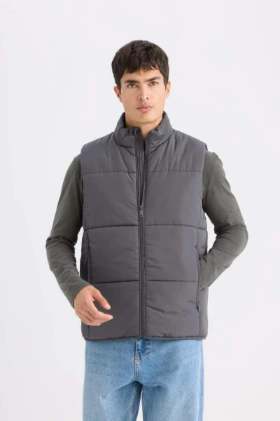 Regular Fit Tik Yoqali Fermuarli Shishgan Yelek Antrasit - 3