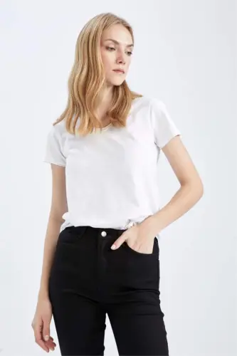 Regular Fit V bo'yinli Basic tekis qisqa yengli %100 paxta futbolka - Oq - 3
