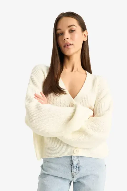 Regular Fit V-Neck Buttoned Knit Cardigan-Ecru - 3