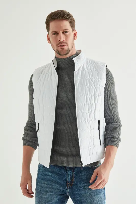 Regular Fit White Stand-Up Collar Fiber Filled Seasonal Zippered Padded Vest Jacket-White - 1