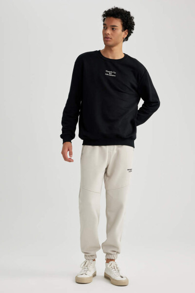 Regular Fit Zipper Pocket Sweatpants - 1