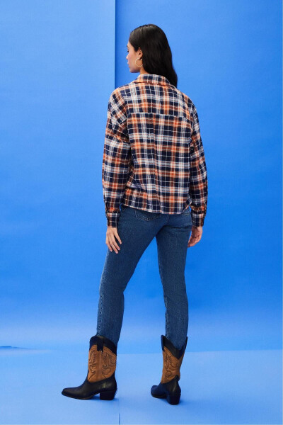 Regular Plaid Ruffle Shirt - 4