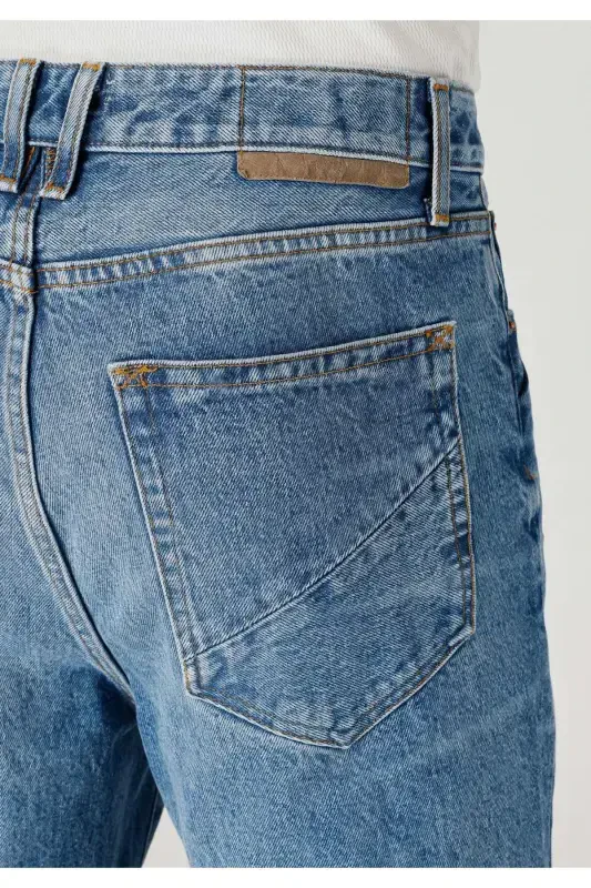 Regular Tapered Fit Jeans for men. - 6
