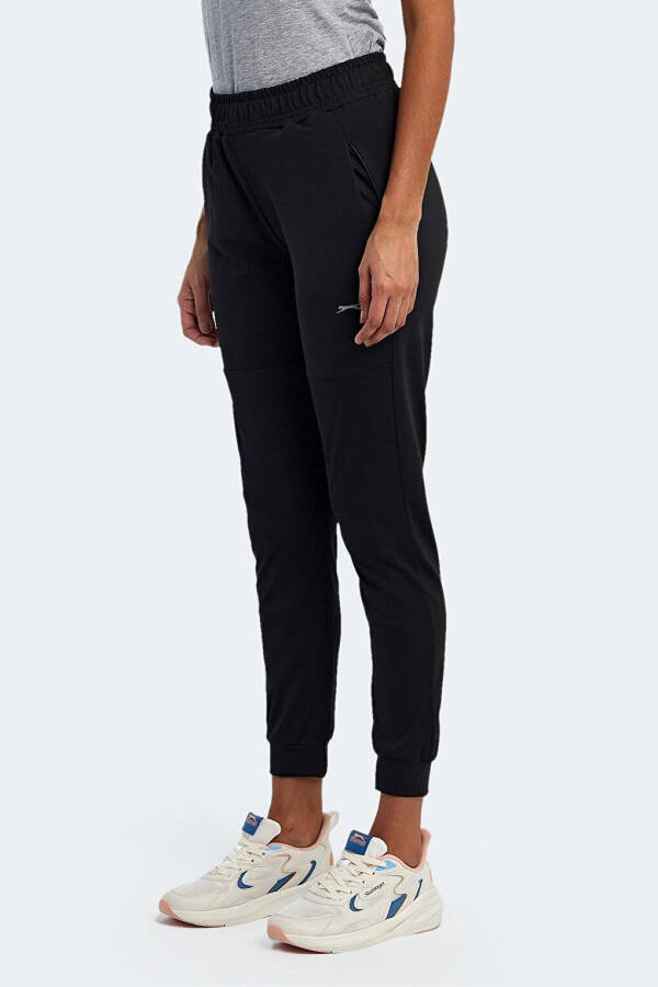 RELATIVE Women's Jogger Pants Black - 6