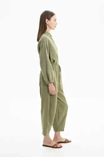 Relaxed Fit Basic Trousers-Khaki - AKER (1)