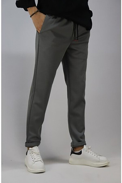 Relaxed Fit Jogger - 2