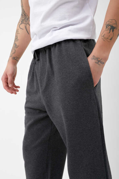 Relaxed Fit Jogger Pants - 3