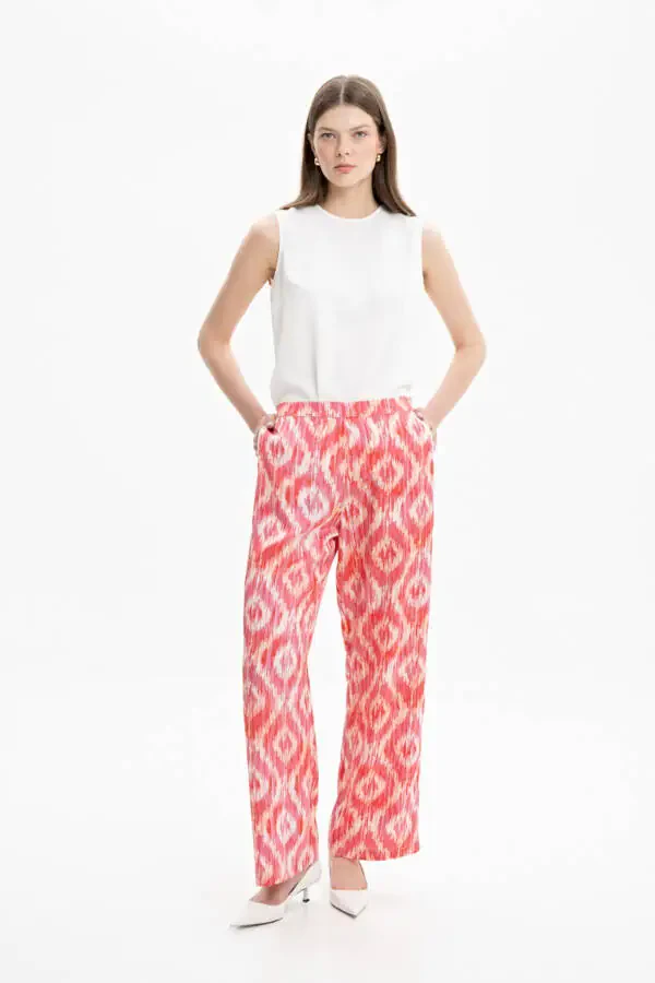 Relaxed Fit Patterned Pants - 3