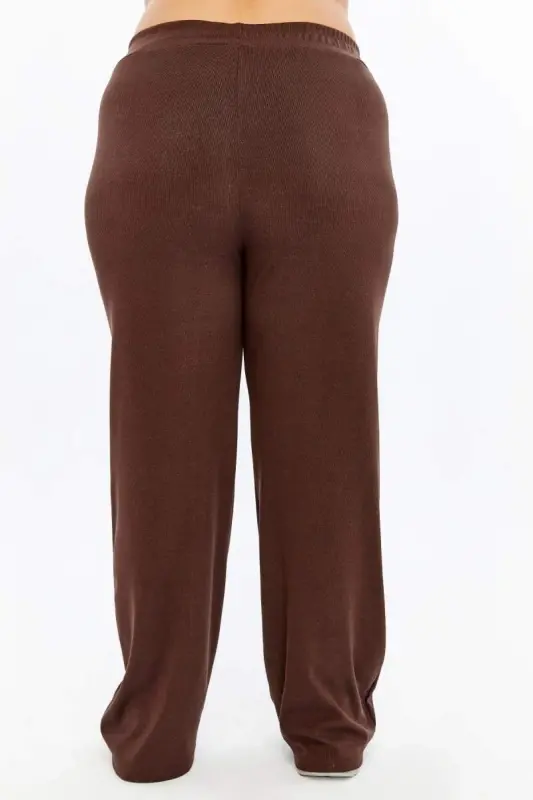 Relaxed Fit Plus Size Basic Trousers Brown - 5