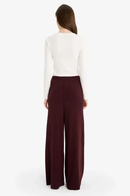 Relaxed Fit Wide Leg Trousers-Burgundy - 7