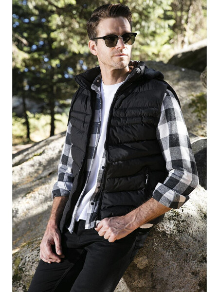 Removable Hooded Water & Wind Resistant Slim Fit Puffer Vest 649006 - 4