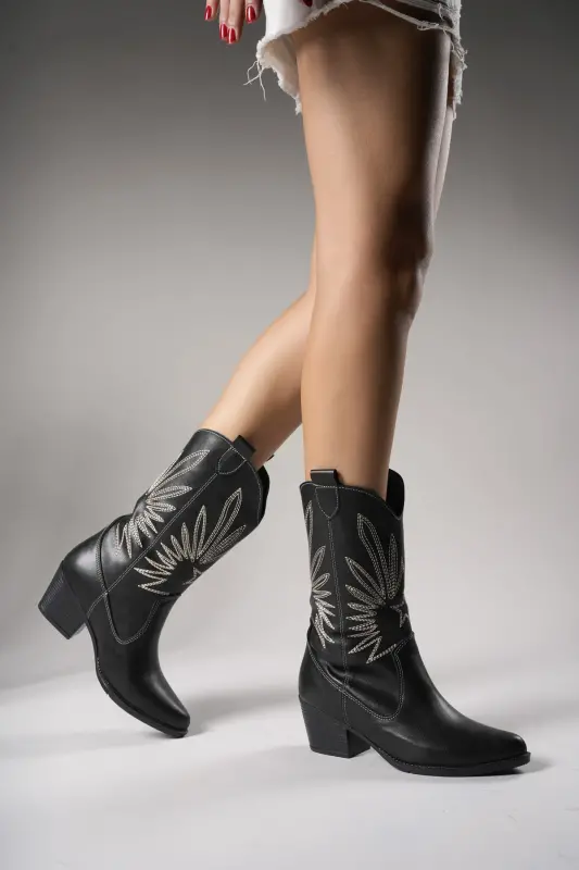 Rhifthil Women's Boots 00125001 Black Leather - 6