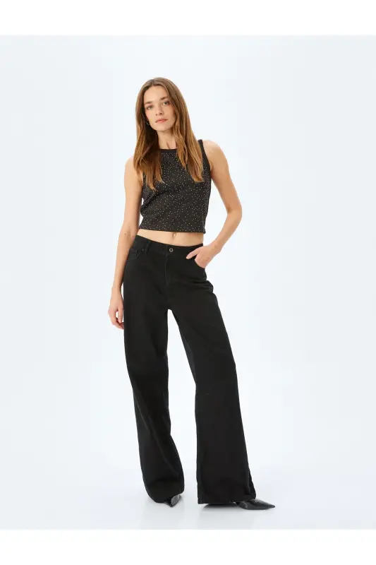 Rhinestone Halter Neck Sleeveless Scuba Crop Top-Black - 2