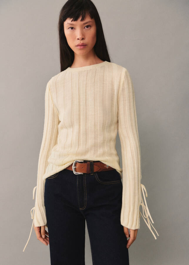 Ribbed knit sweater with a bow, ecru color. - 13