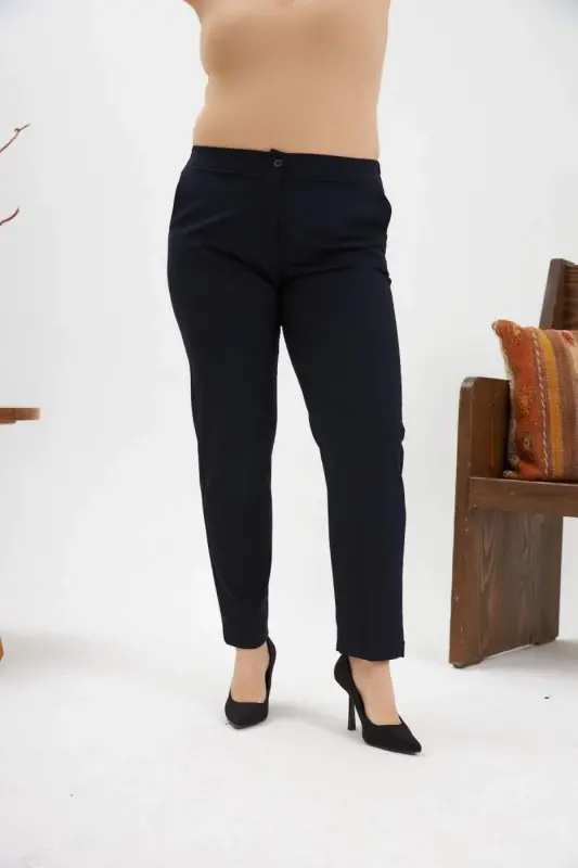 Bel Lastikli Paça Mini Yırtmaçlı Büyük Beden Lacivert Kumaş Pantolon - 3