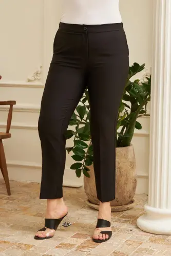 Beli Lastikli Paça Yırtmaç Detaylı Büyük Beden Siyah Kumaş Pantolon - 3