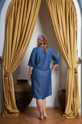 RMG Большой Размер Платье из Тенселя с Деталью Молнии на Воротнике - 4