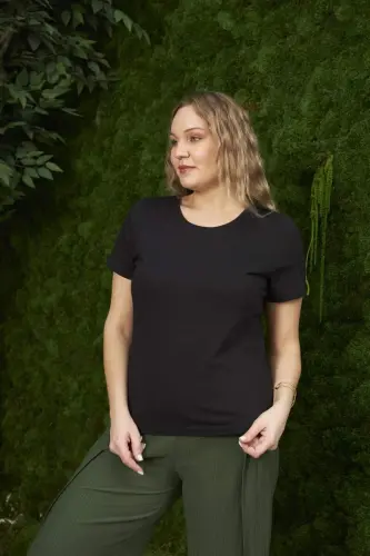 RMG Crew Neck Plus Size Black T-Shirt - 3