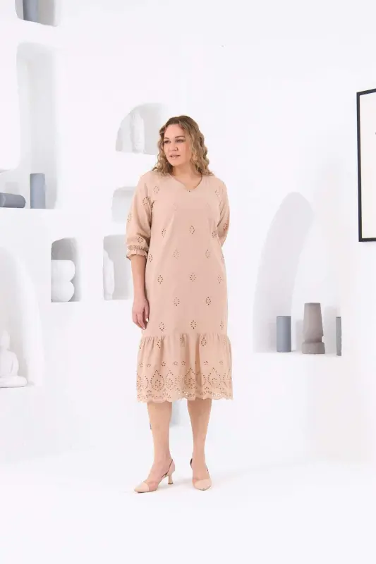 RMG Lined Broderie Plus Size Dress Cream with Elasticated Sleeves - 3