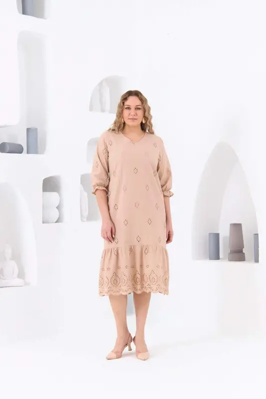 RMG Lined Broderie Plus Size Dress Cream with Elasticated Sleeves - 6