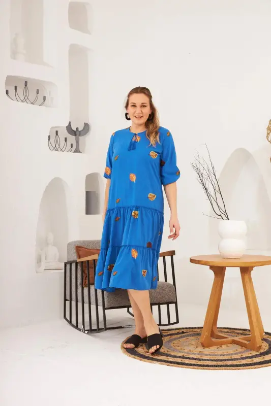 Rmg Yoqa va naqsh detallari bilan katta o'lchamli ko'ylak Indigo - 1