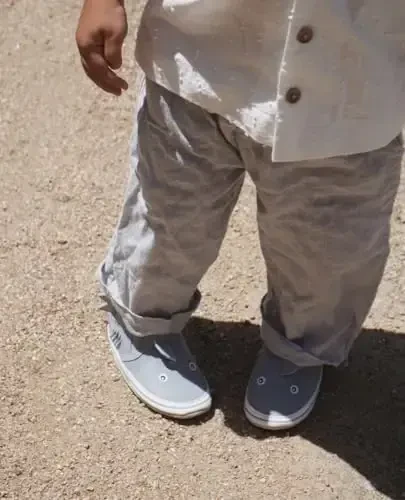 Robeez Baby Boys and Unisex Yumshoq Tagliklar Sirpanishga Qarshi Beshik Poyabzallari Terliklar Mokasinlar Chaqaloq va Kichkintoylar uchun, 0-24 Oy - 3