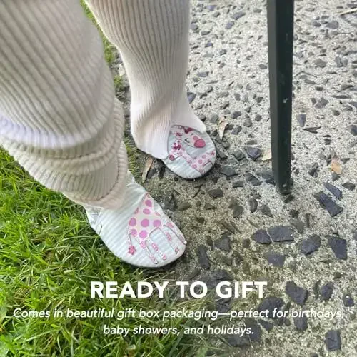 Robeez Baby Girls va Unisex Yumshoq taglikli, sirpanishga qarshi krovat poyafzallari, chaqaloq va yosh bolalar uchun, 0-24 oy - 7