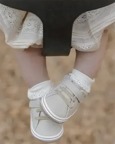 Robeez First Kicks Baby Girl and Unisex Shoes & Sneakers for Infant/Toddlers - 6