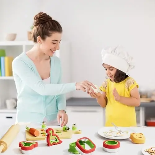 Rojdestvo Cookie Cutters 8 Pcs (O'rta), Sendvich Kesuvchi va Mahkamlovchi, Cookie Cutters, Rojdestvo shaklidagi Cookie Cutters (14 dona) - 1