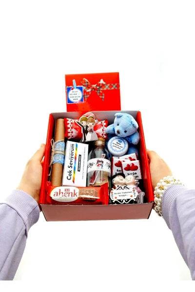 Romantic Birthday Anniversary Gift Set for Lover in Red Box - HEDIYEKOMBINI