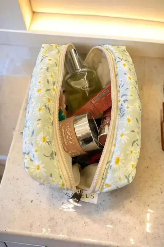 Romashka naqshli kosmetika sumkasi - BAHELS