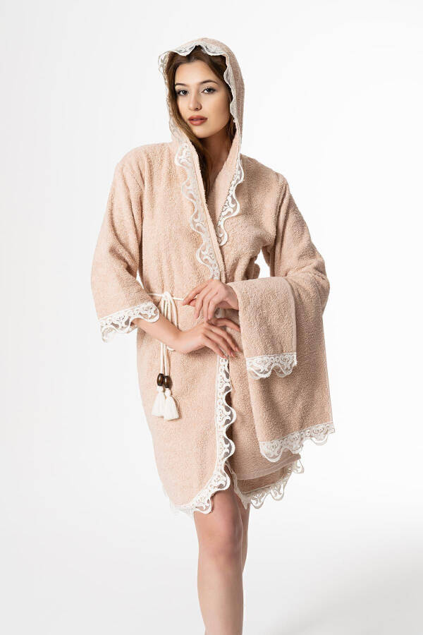 Rosa Bridal Robe Set 5 Pieces Lace Trousseau Robe Set - 8