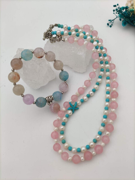 Rose Quartz and Pearl Healing Necklace - 2