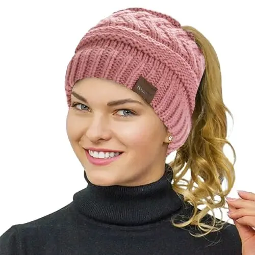 Rosoz 1&2 Packs Ayollar uchun Ponytail Beanie, Qishki iliq Beanie Quyruq Yumshoq Cho'ziluvchan Kabel Trikotaj Tartibsiz Yuqori Bun Shlyapa - 1