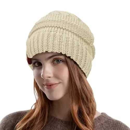 Rosoz 1&2 Packs Ayollar uchun Ponytail Beanie, Qishki Iliq Beanie Quyruq Yumshoq Cho'ziluvchan Kabel Trikotaj Tartibsiz Yuqori Tugunli Shlyapa - 1
