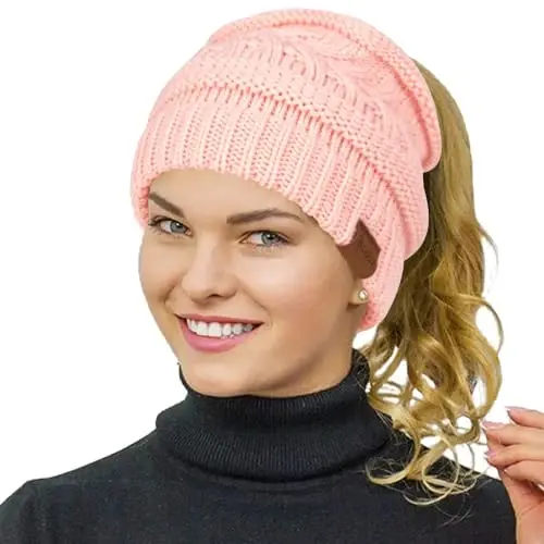 Rosoz 1&2 Packs Ayollar uchun Ponytail Beanie, Qishki iliq Beanie Tail Yumshoq cho'ziluvchan kabel trikotaj tartibsiz yuqori tugunli shapka - 1