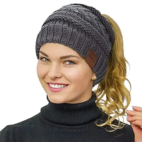 Rosoz 2 Pack Ayollar uchun Ponytail Beanie, Qishki Issiq Beanie Quyruq Yumshoq Cho'ziluvchan Kabel Trikotaj Boshsiz Yuqori Bun Shlyapa - 2