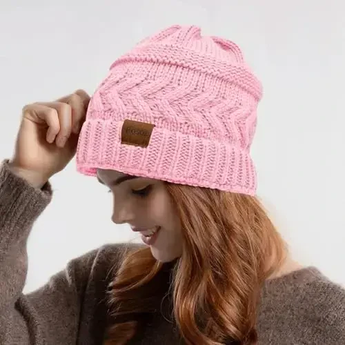 Rosoz 2 Pack Ayollar uchun Ponytail Beanie, Qishki Issiq Beanie Quyruqli Yumshoq Cho'ziluvchan Kabel Triko Bilan Boshsiz Yugurish Shapkasi - 6