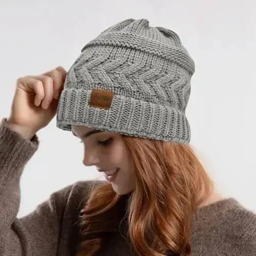 Rosoz Ayollar uchun 2 dona Ponytail Beanie, Qishki iliq Beanie Tail Yumshoq Stretch Cable Trikotaj Boshsiz Yuqori Bun Shlyapa - 6