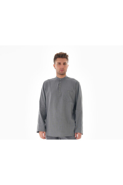 Round Neck Linen Shirt Half Buttoned for Hajj and Umrah 