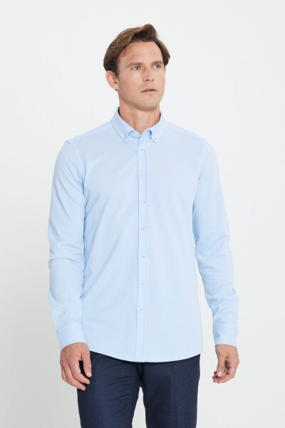 Рубашка приталенная хлопковая слим-фит с пуговицами на воротнике - 3