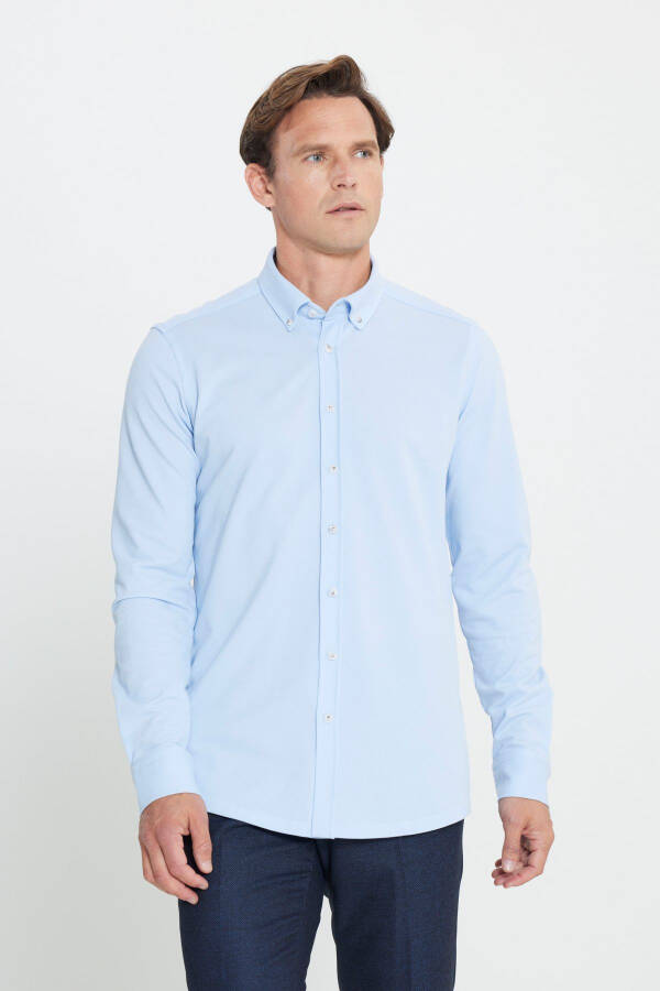 Рубашка приталенная хлопковая слим-фит с пуговицами на воротнике - 3