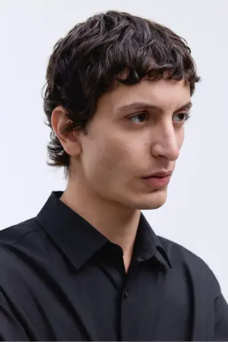 Рубашка с легкой глажкой, классического кроя. - H&M (1)