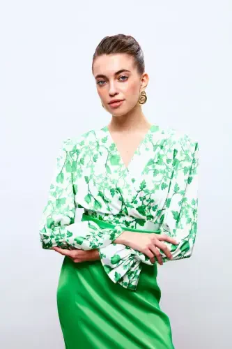 Ruffled Sleeve Satin Blouse - GREEN - SATEEN (1)