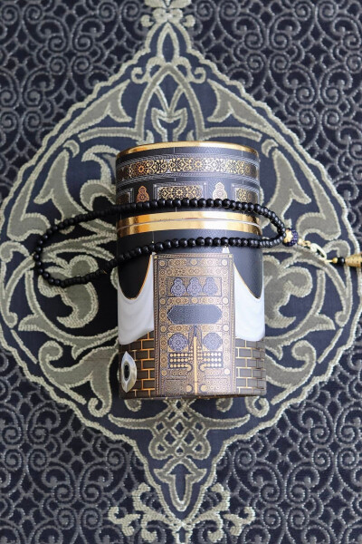 S1040 Kaaba Cover in Cylindrical Box Prayer Rug and Rosary Set - 3