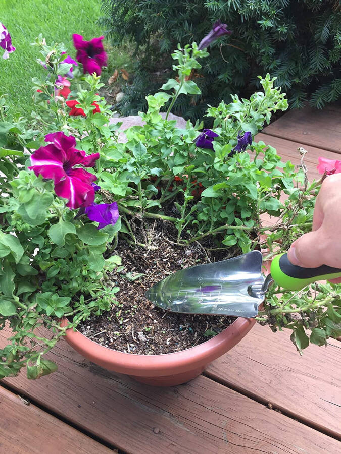 Садовая лопатка Garden Guru для пересадки, устойчивая к ржавчине, из нержавеющей стали, с эргономичной рукояткой, идеальная ручная садовая лопатка. - 6